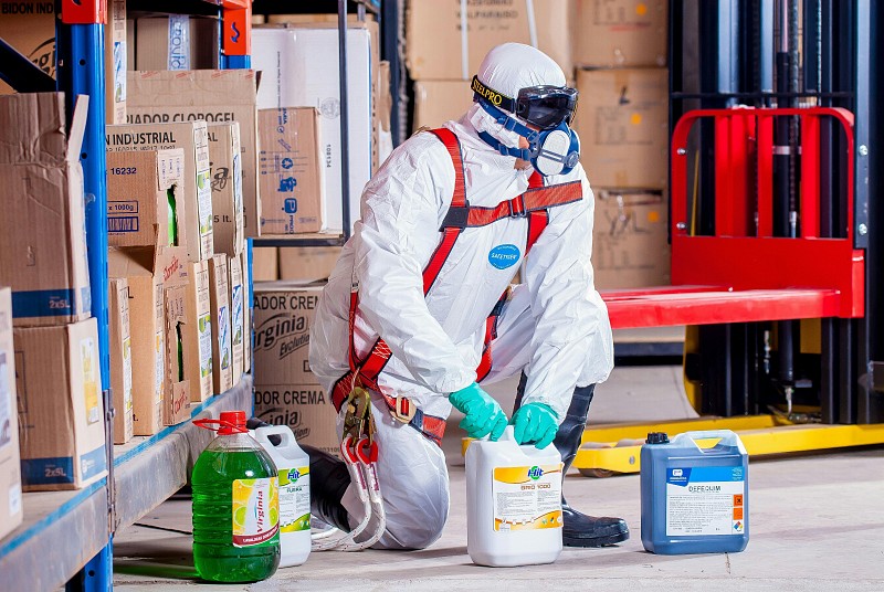 Priporočila za osebno varovalno opremo za ravnanje s pesticidi
