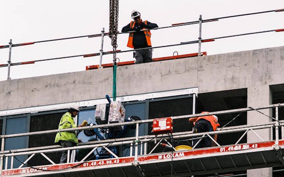 Nov Pravilnik o varovanju delavcev pred tveganji zaradi izpostavljenosti azbestu pri delu