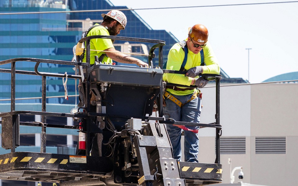 Poziv k doslednemu izvajanju ukrepov za varnost in zdravje pri delu!